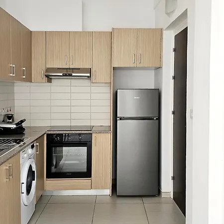 Phaedrus Living Ledras Residences 202 Apartamento *